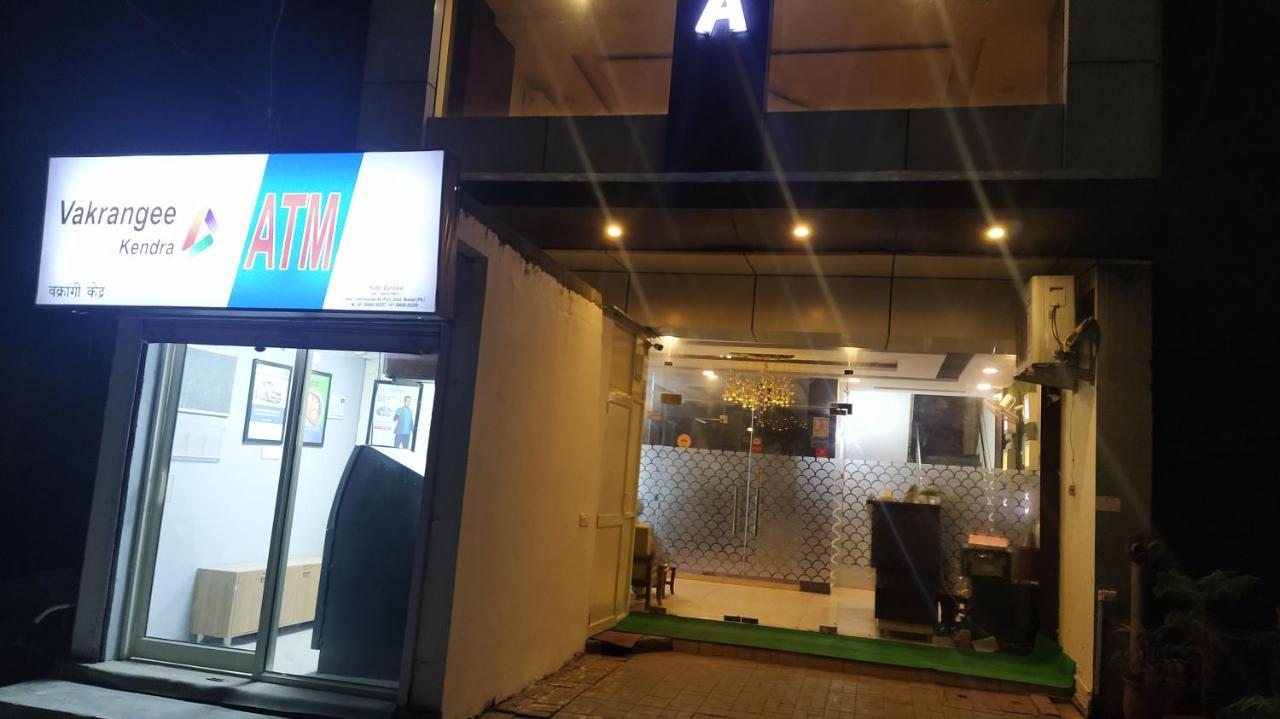 Hotel Eurasia Mohali International Airport Zirakpur Zewnętrze zdjęcie