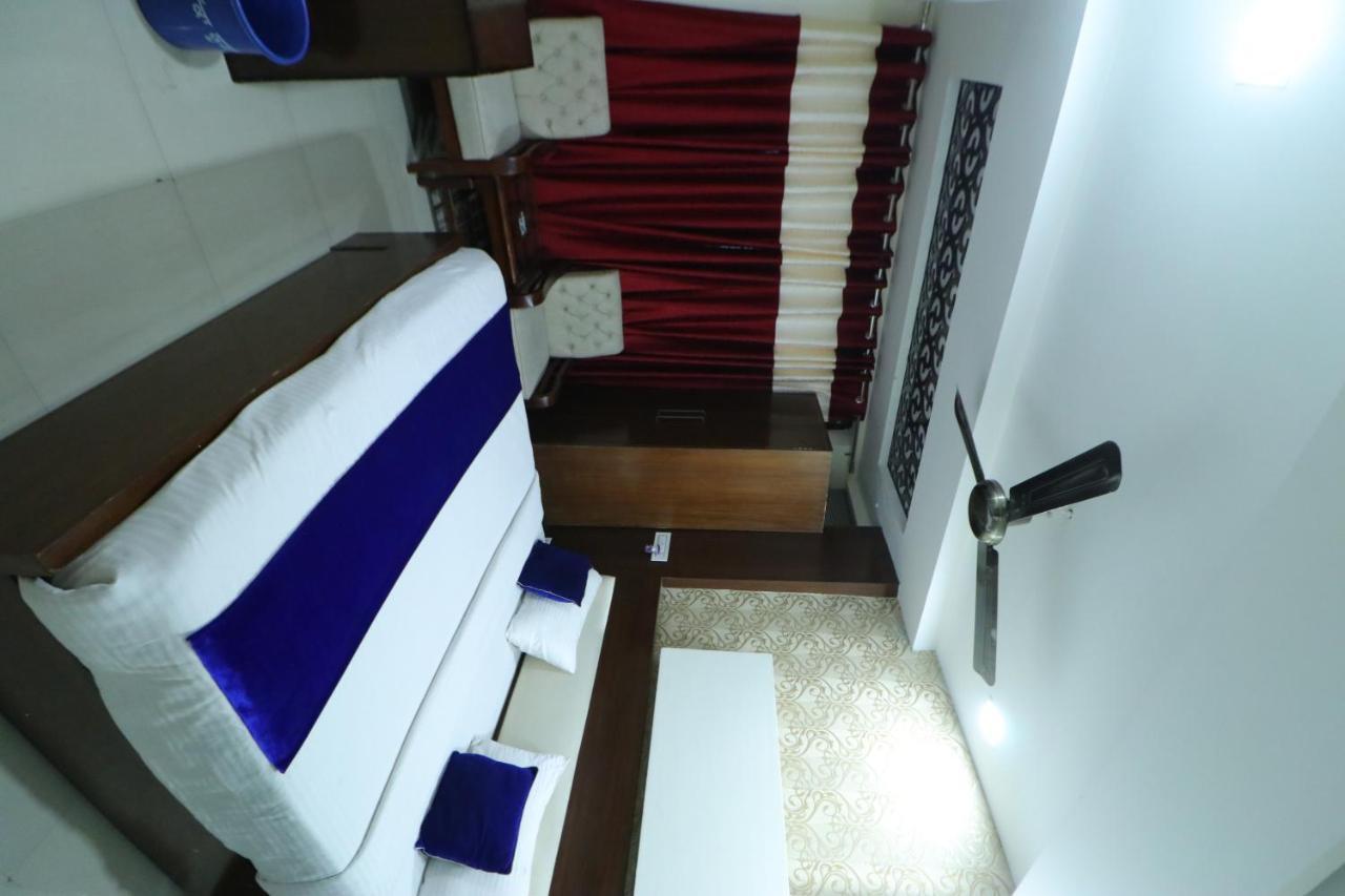 Hotel Eurasia Mohali International Airport Zirakpur Zewnętrze zdjęcie