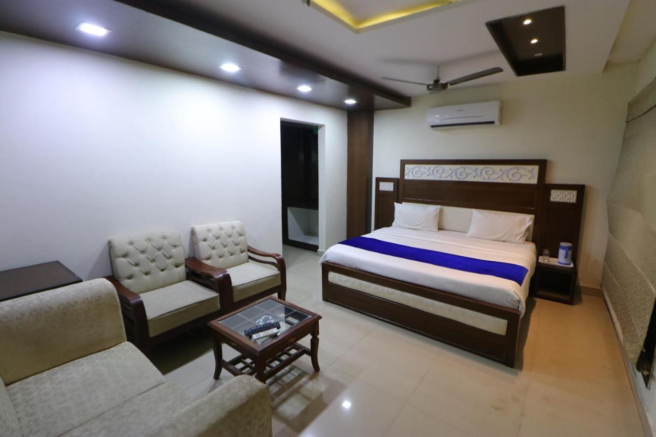 Hotel Eurasia Mohali International Airport Zirakpur Zewnętrze zdjęcie