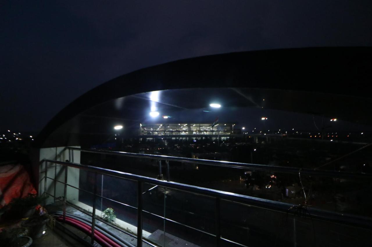 Hotel Eurasia Mohali International Airport Zirakpur Zewnętrze zdjęcie